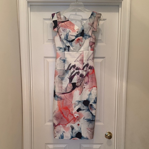 Black Halo Dresses & Skirts - Black Halo Multicolor Abstract Midi Dress